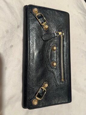Balenciaga lamb skin wallet authentic with serial numbers